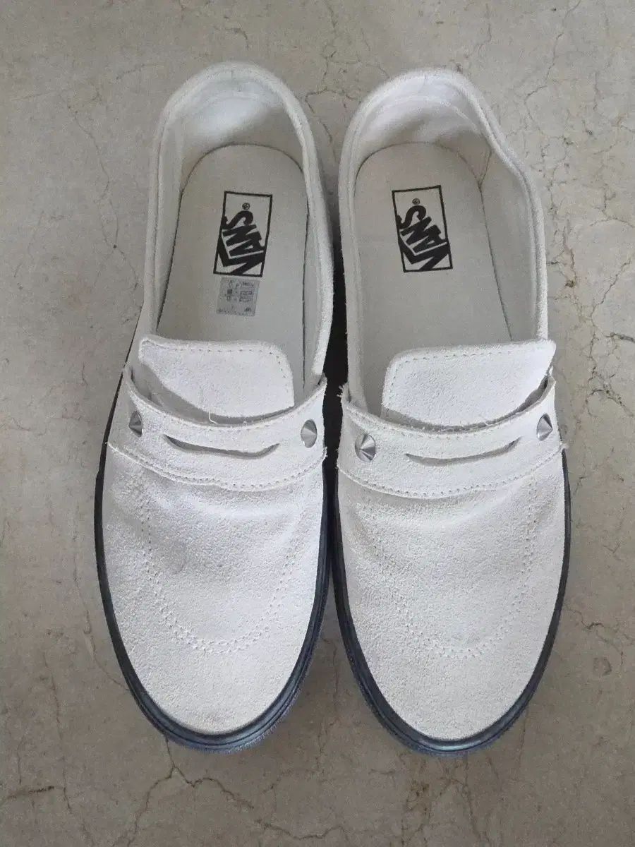 VANS スタイル 53 スケートローファー 280