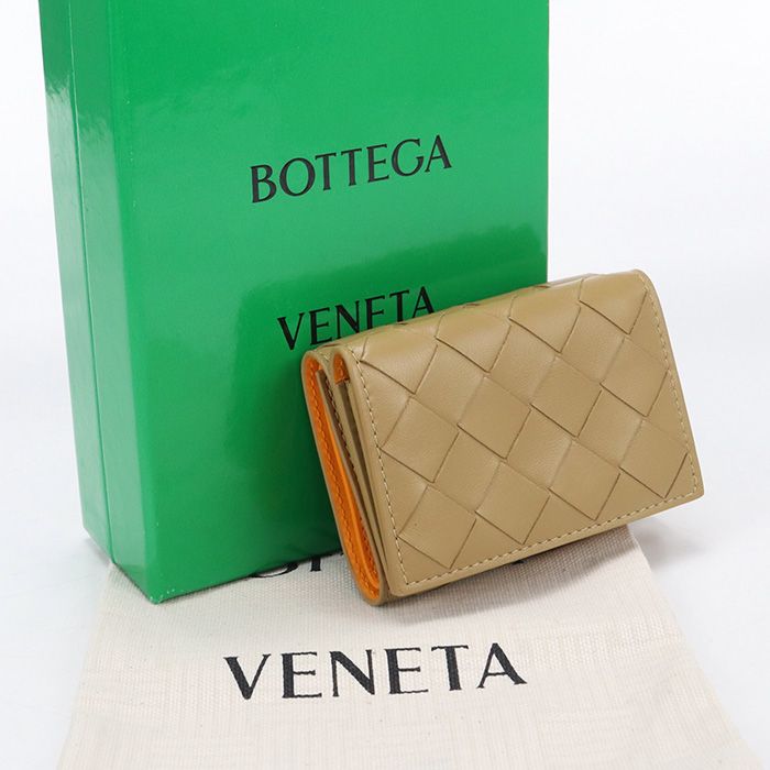 BOTTEGA VENETA ボッテガ・ヴェネタ タイニー ウォレット イントレチャート 751145 三つ折り財布 カーフ【中古】 レディース