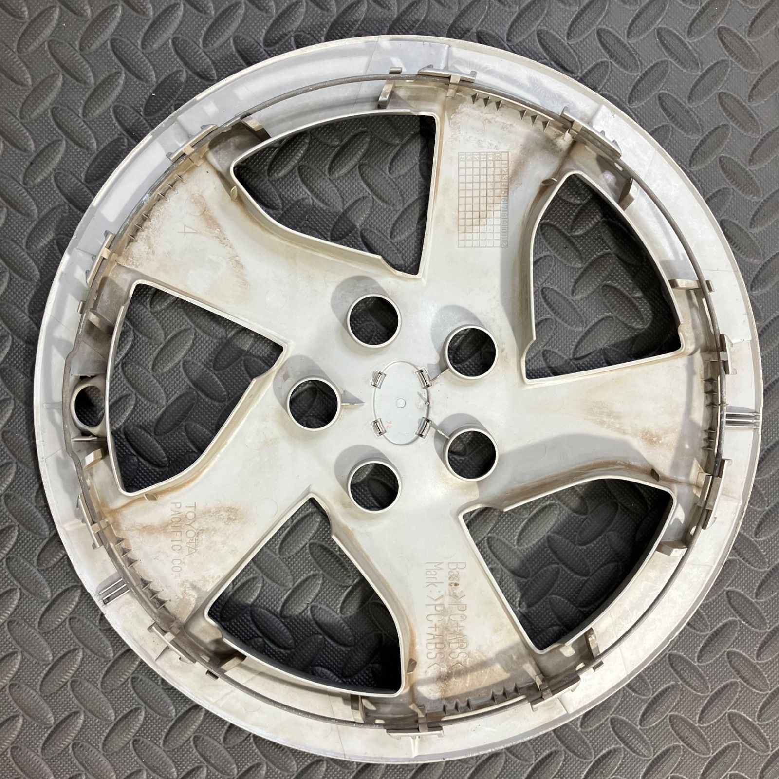 トヨタ プリウス 30系前期 ホイールキャップ ホイールカバー 純正 中古 