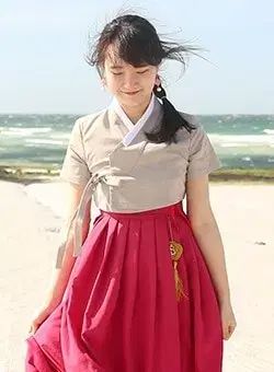 リー 麻 マーティン チマチョゴリ ベージュ s