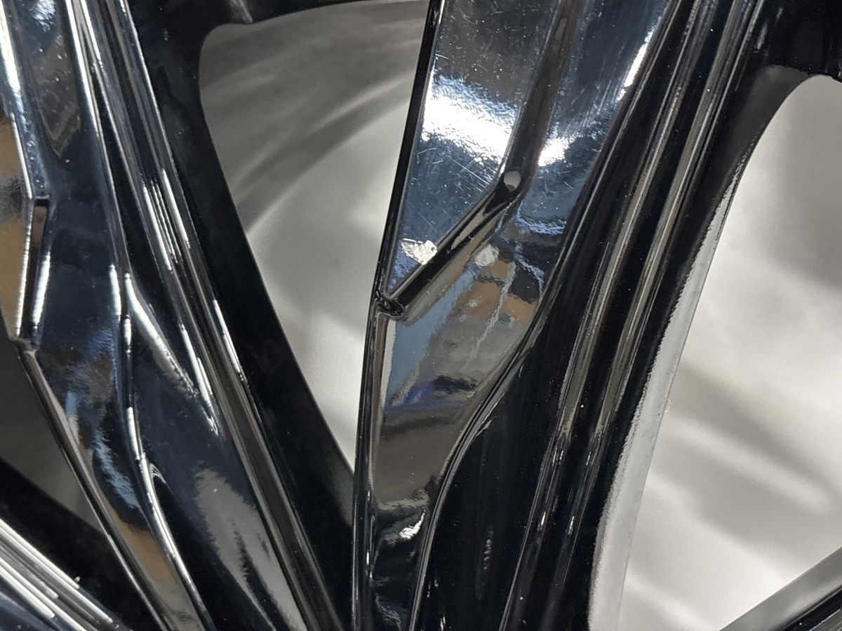 タイヤ未使用品】トヨタ クラウンスポーツPHEV RS 純正 21in 8.5J+35