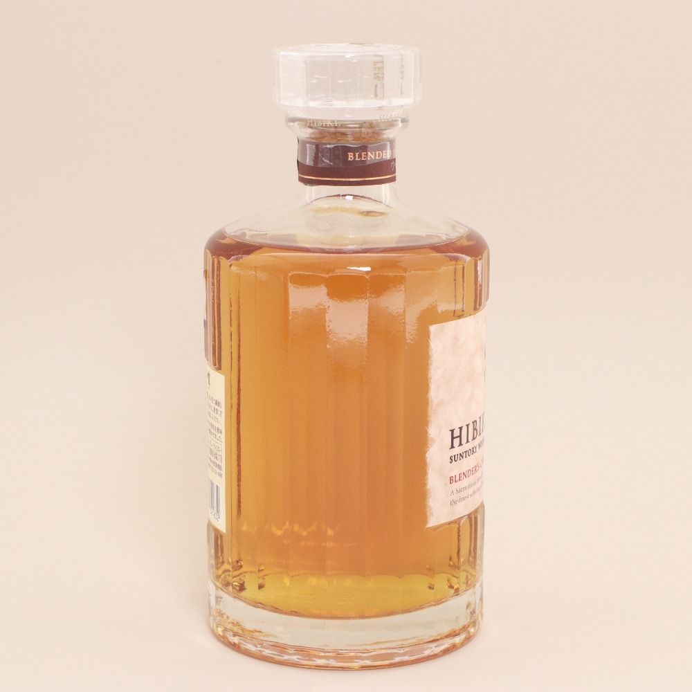サントリー 響 ブレンダーズチョイス 700ml 箱付 未開栓 - メルカリ