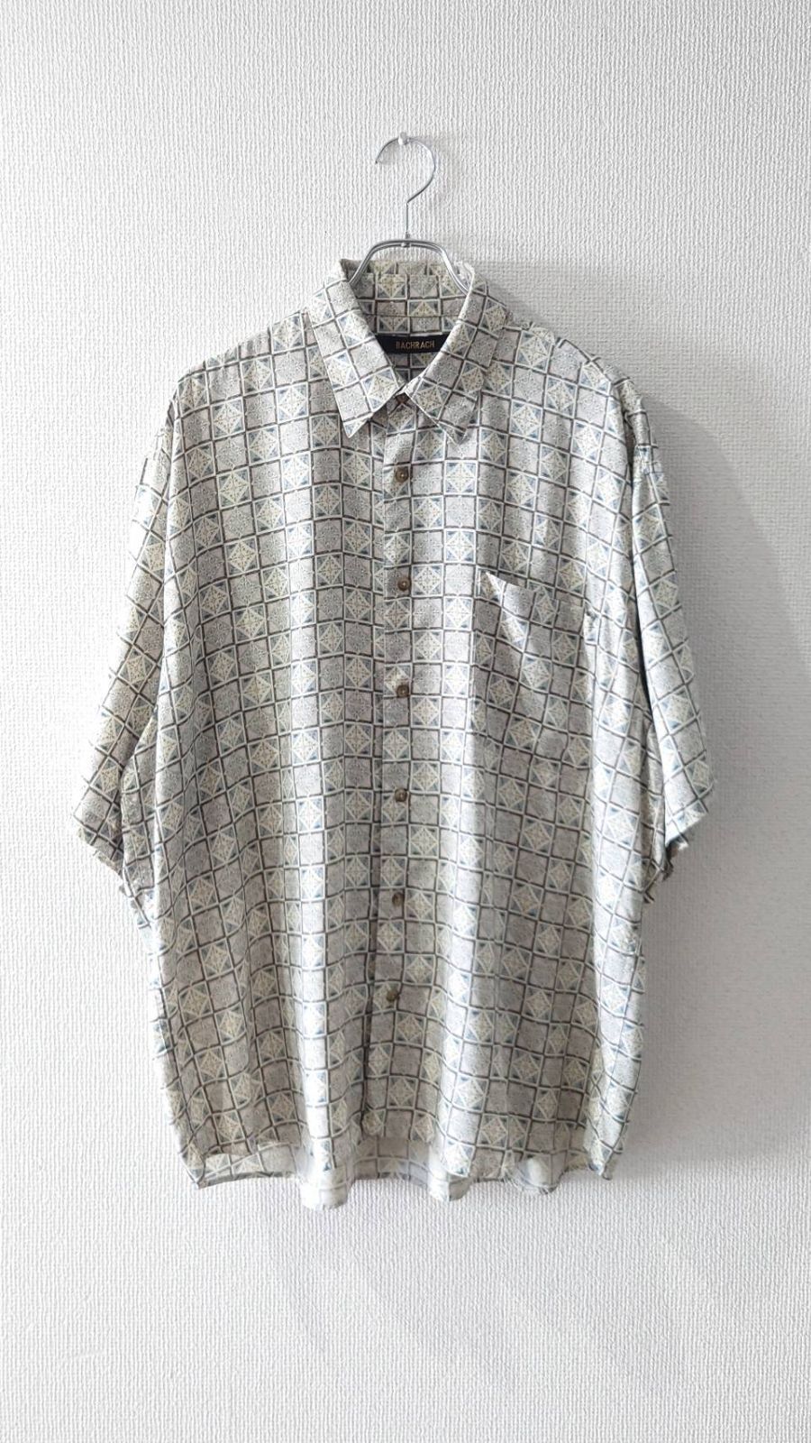 90’s BACHRACH Rayon short-sleeve shirt XL