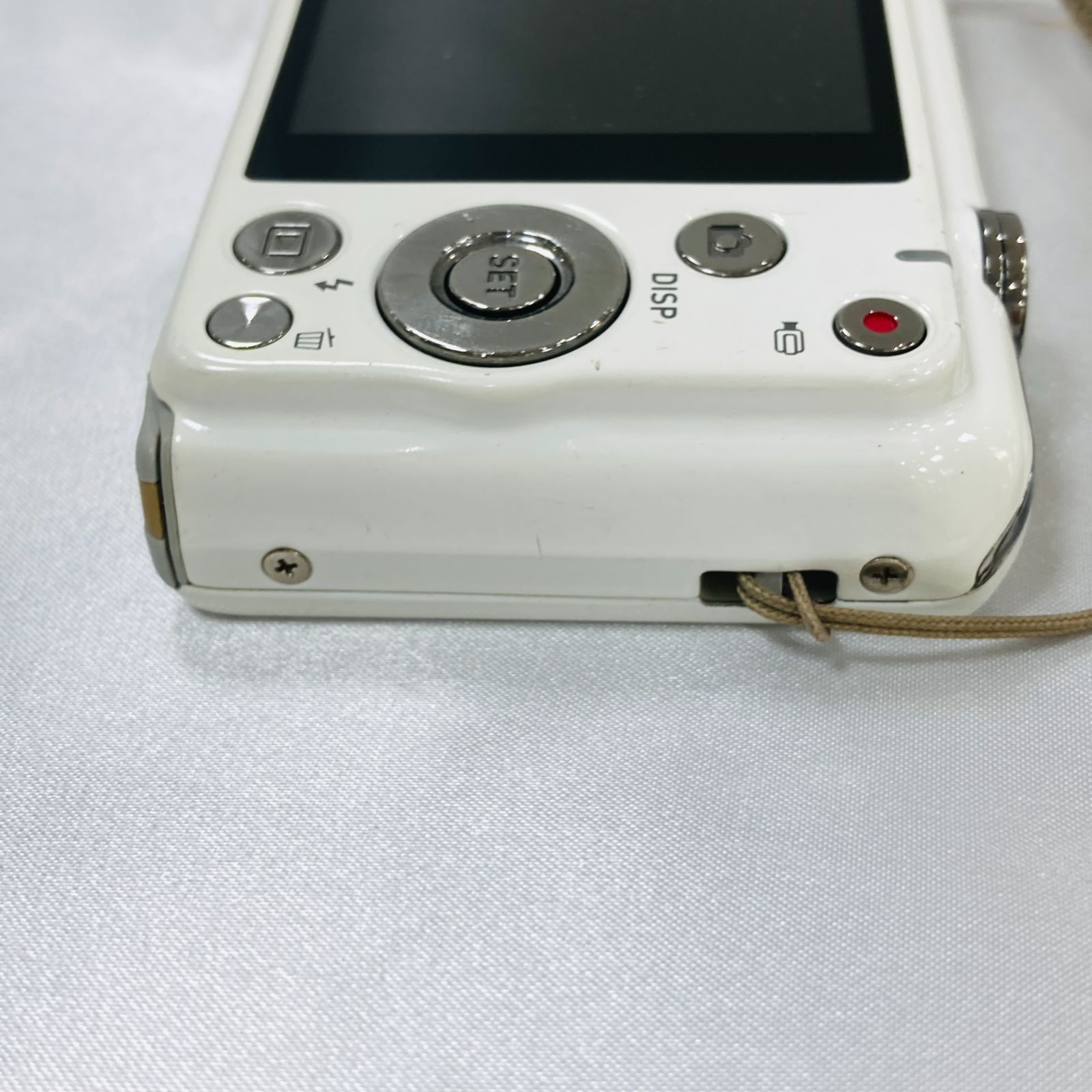 【超美品】CASIO EXILIM EX-Z900　白 A【動作未確認】CASIO カシオ EXLIM EX-Z900 ジャンク品 部品取り 白