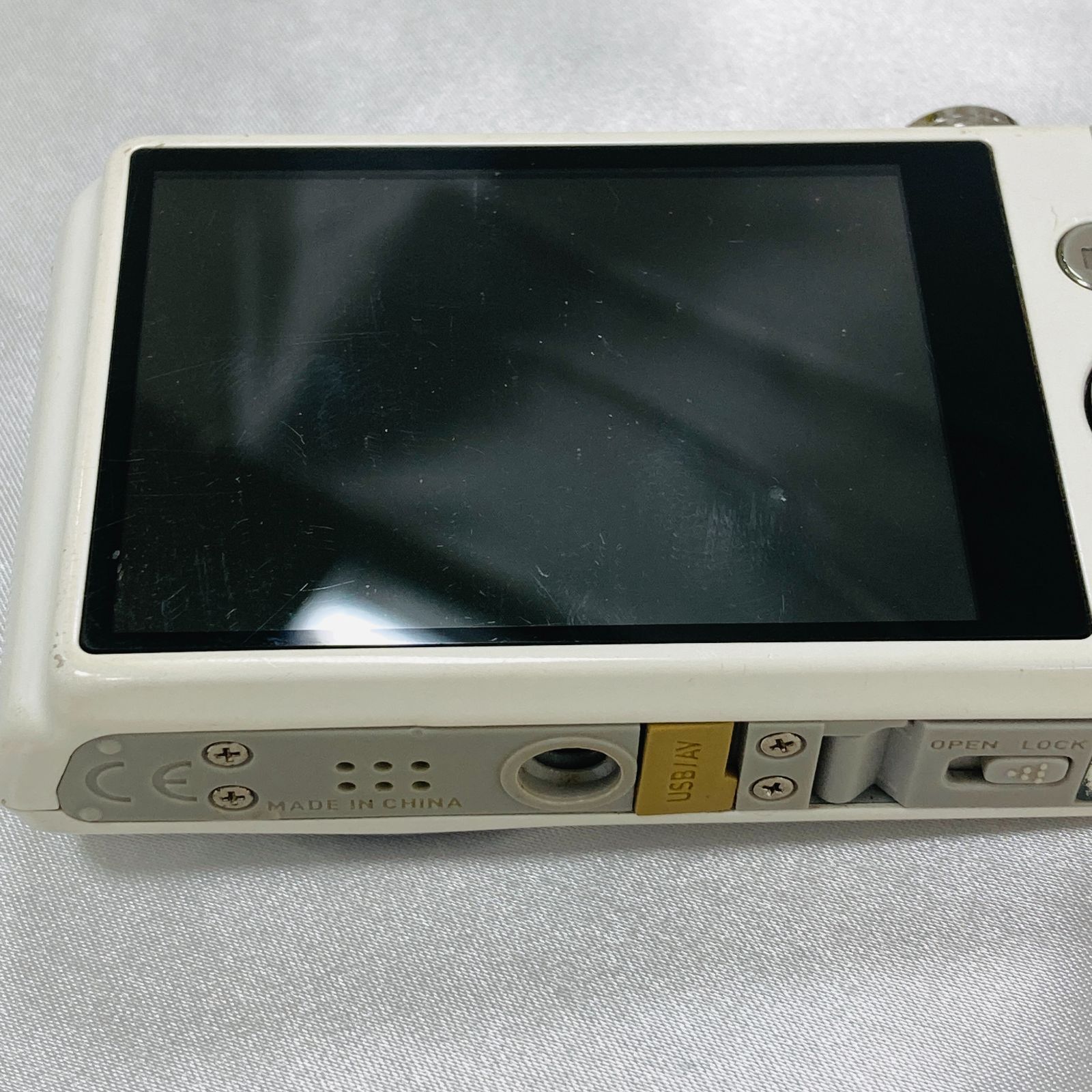 A【動作未確認】CASIO カシオ EXLIM EX-Z900 ジャンク品 部品取り 白