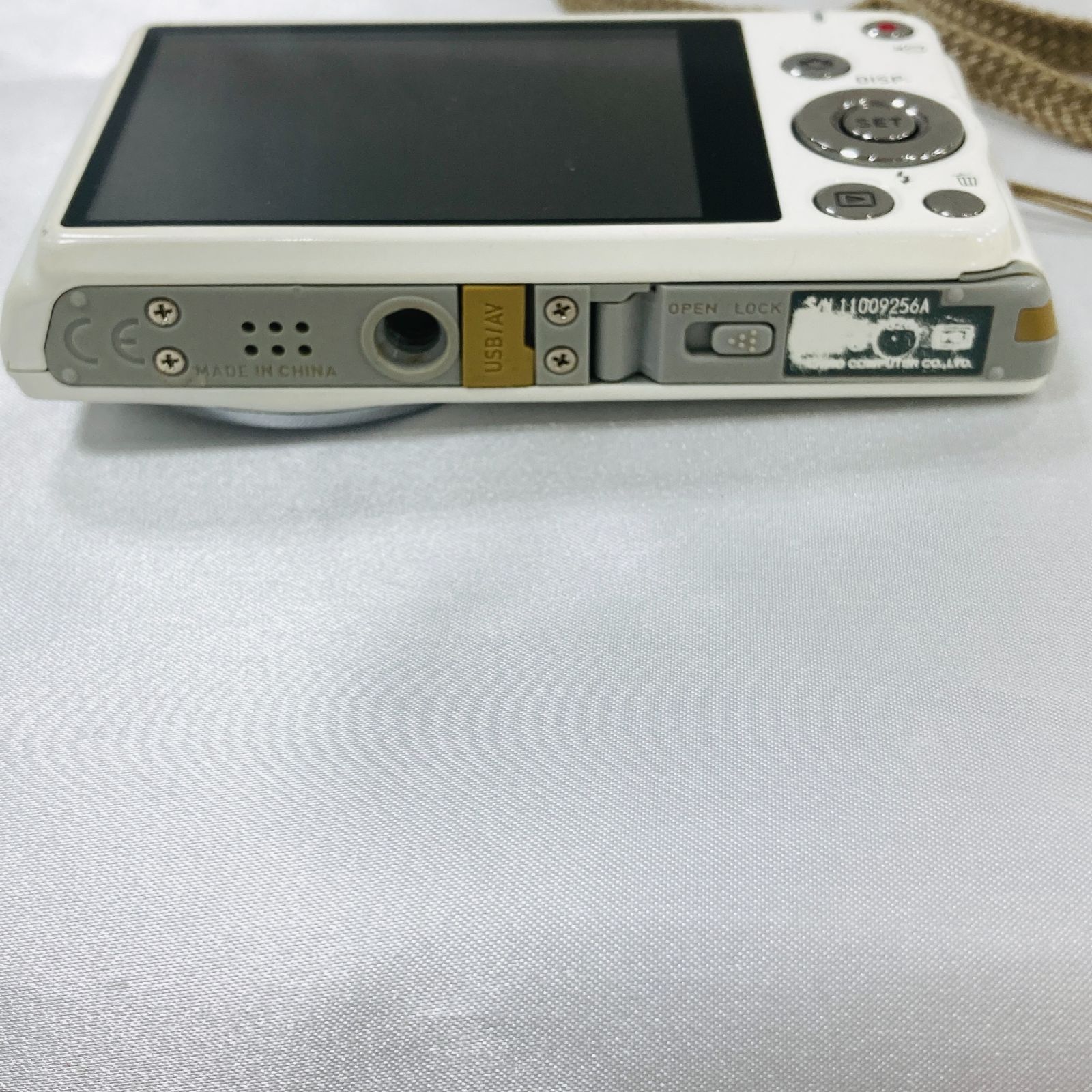 CASIO EXLIM EX-Z900 ジャンク品 A【動作未確認】CASIO カシオ EXLIM EX-Z900 ジャンク品 部品取り 白