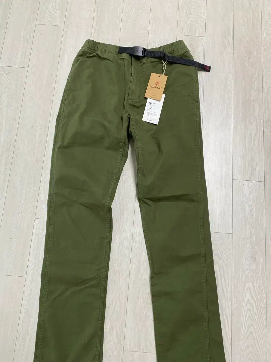 グラミチ クロップド パンツ 新品