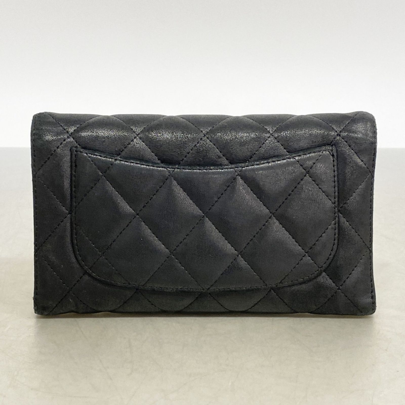シャネル(Chanel) シャネル 三つ折り長財布 マトラッセ ラムスキン