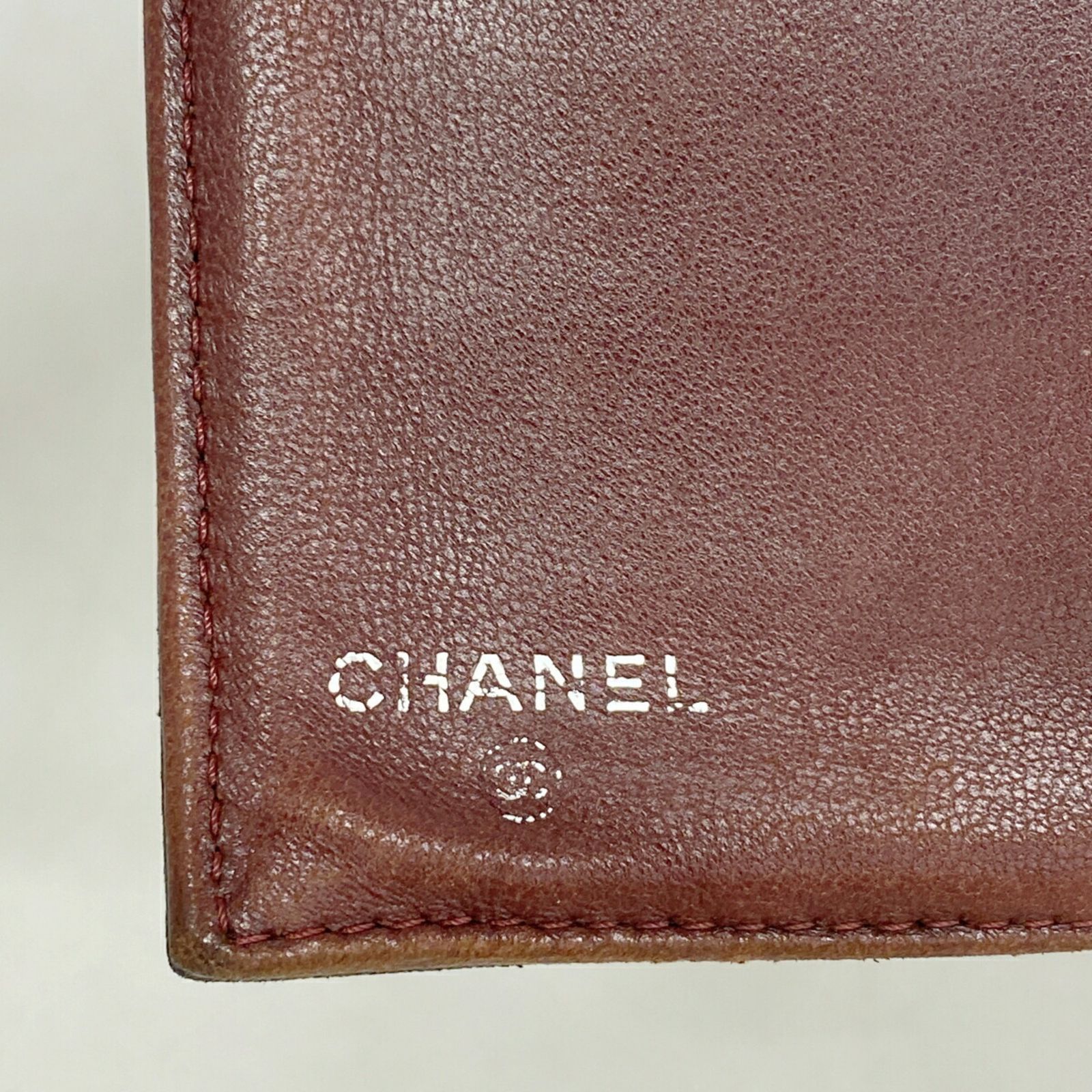シャネル(Chanel) シャネル 三つ折り長財布 マトラッセ ラムスキン