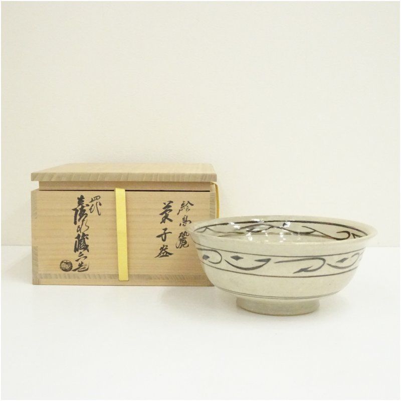 京焼　真清水蔵六造　絵高麗菓子器（共箱） 茶器 おしゃれ かわいい 和菓子 アンティーク レトロ お茶 骨董 収納 来客 茶道 茶道具 ksk