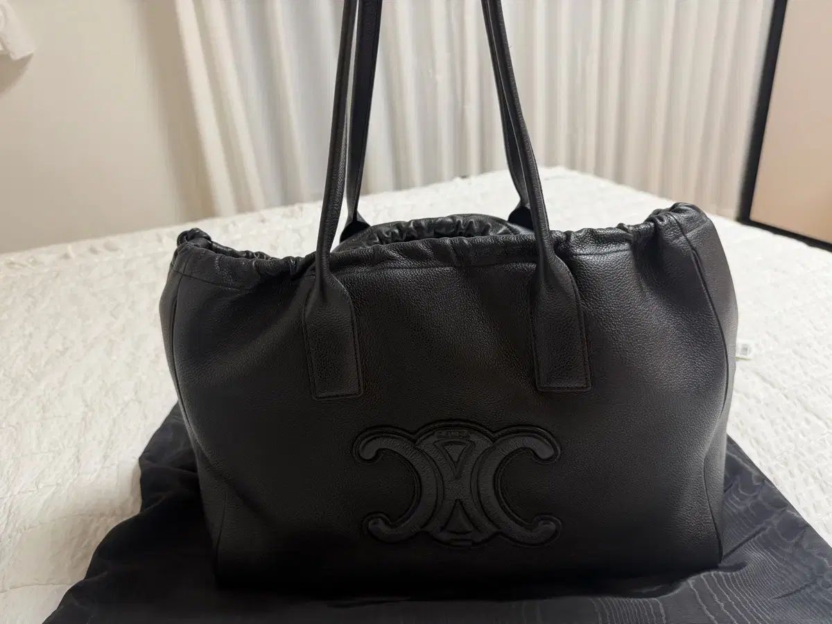 Celine セリーヌ ドローイングストリング large (ラージ) バッグ