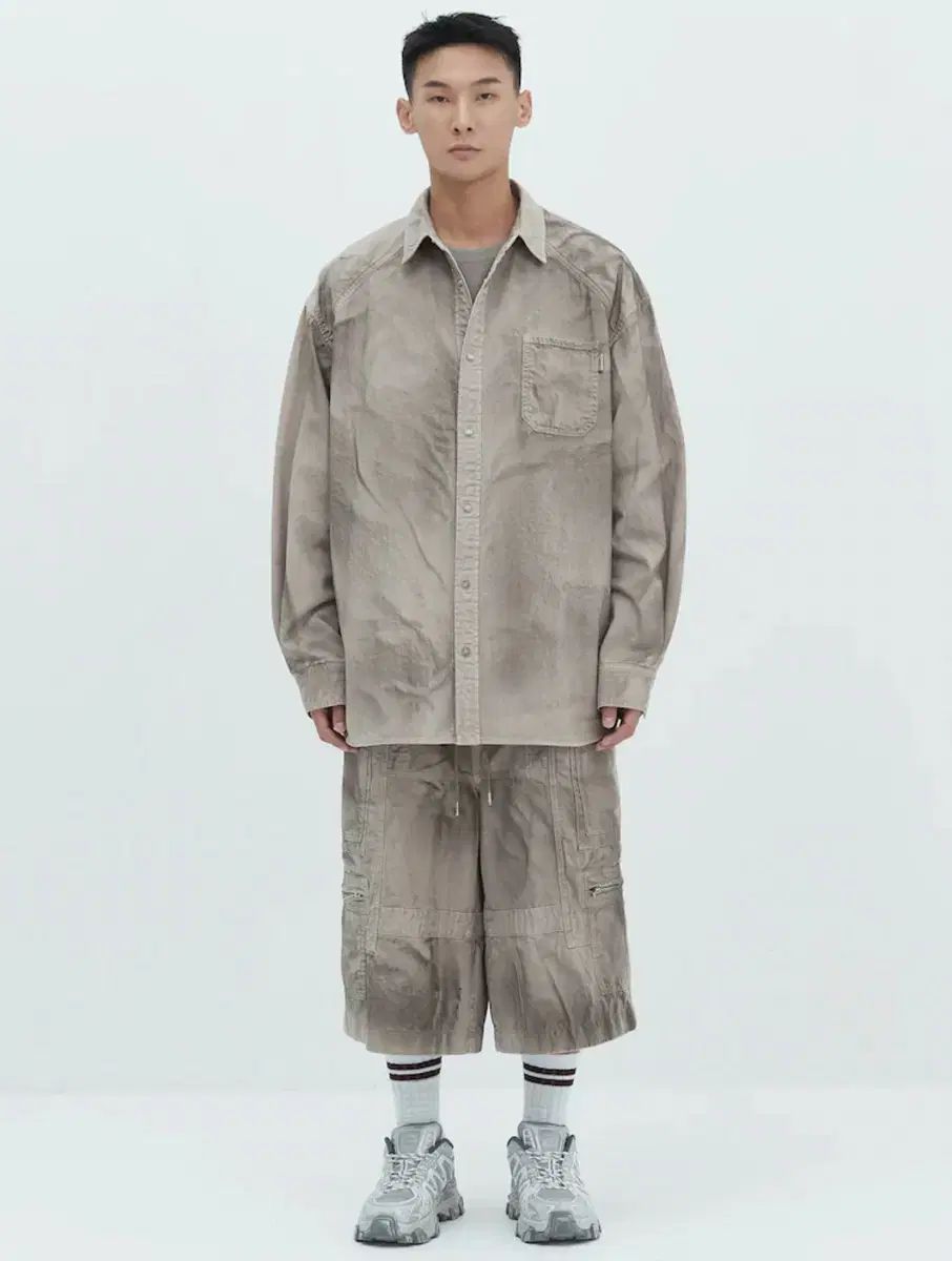 Juun.J ジュンジェイ デニム ペインテッド ダーティーウォッシュ バミューダ パンツ 48 新品