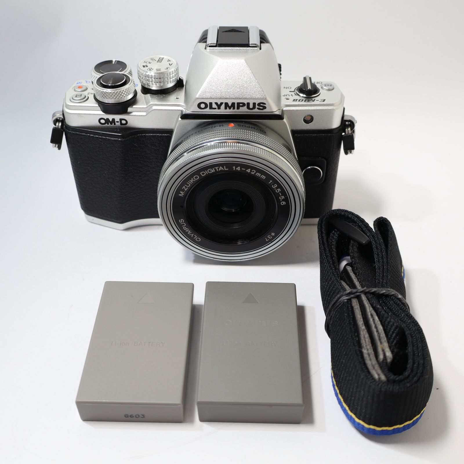 OLYMPUS OM-D E-M10II 14-42mm デジタルカメラ コンパクトカメラ コンデジ