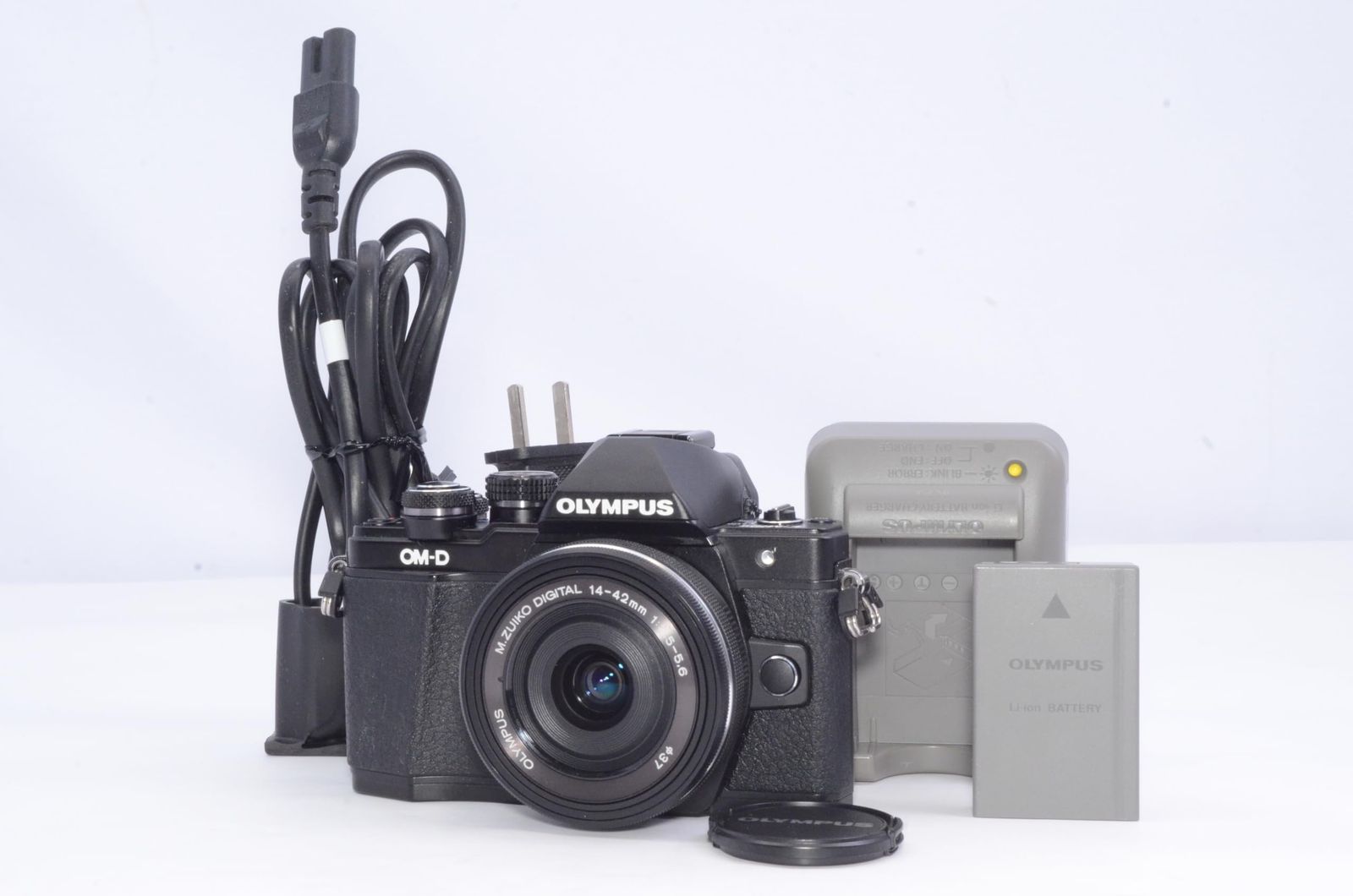 OLYMPUS OM-D E-M10 MarkII 14-42mm EZレンズキット ブラック 動作確認済み 実用良好