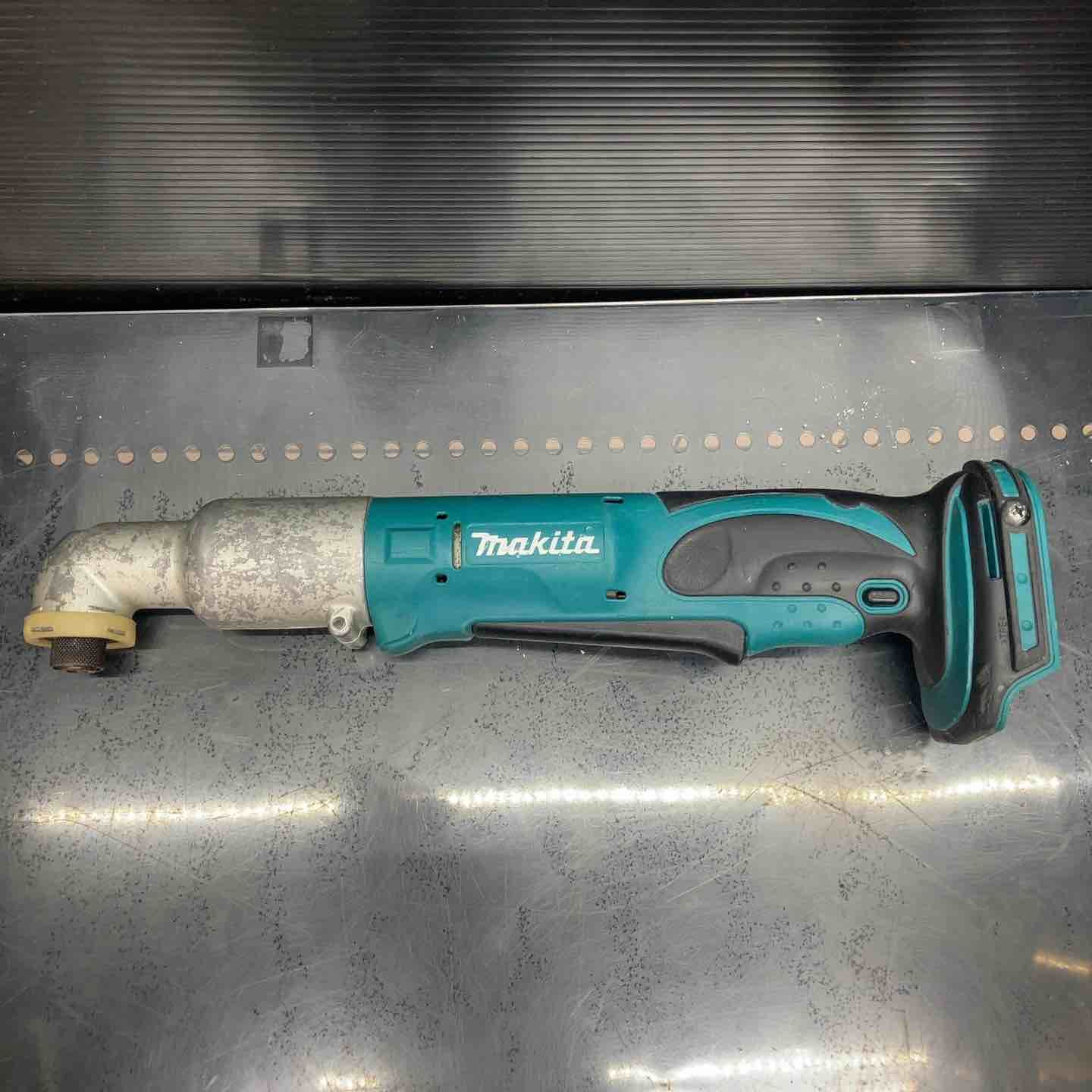 ☆マキタ(makita) コードレスアングルインパクトドライバ TL060DZ【川越店】