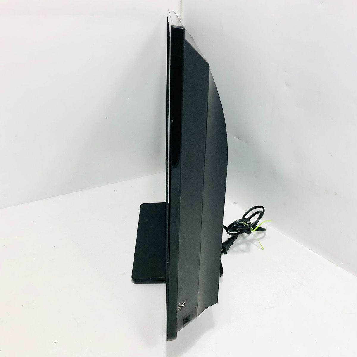 TOSHIBA 東芝 32インチ液晶テレビ 32S8 - メルカリ