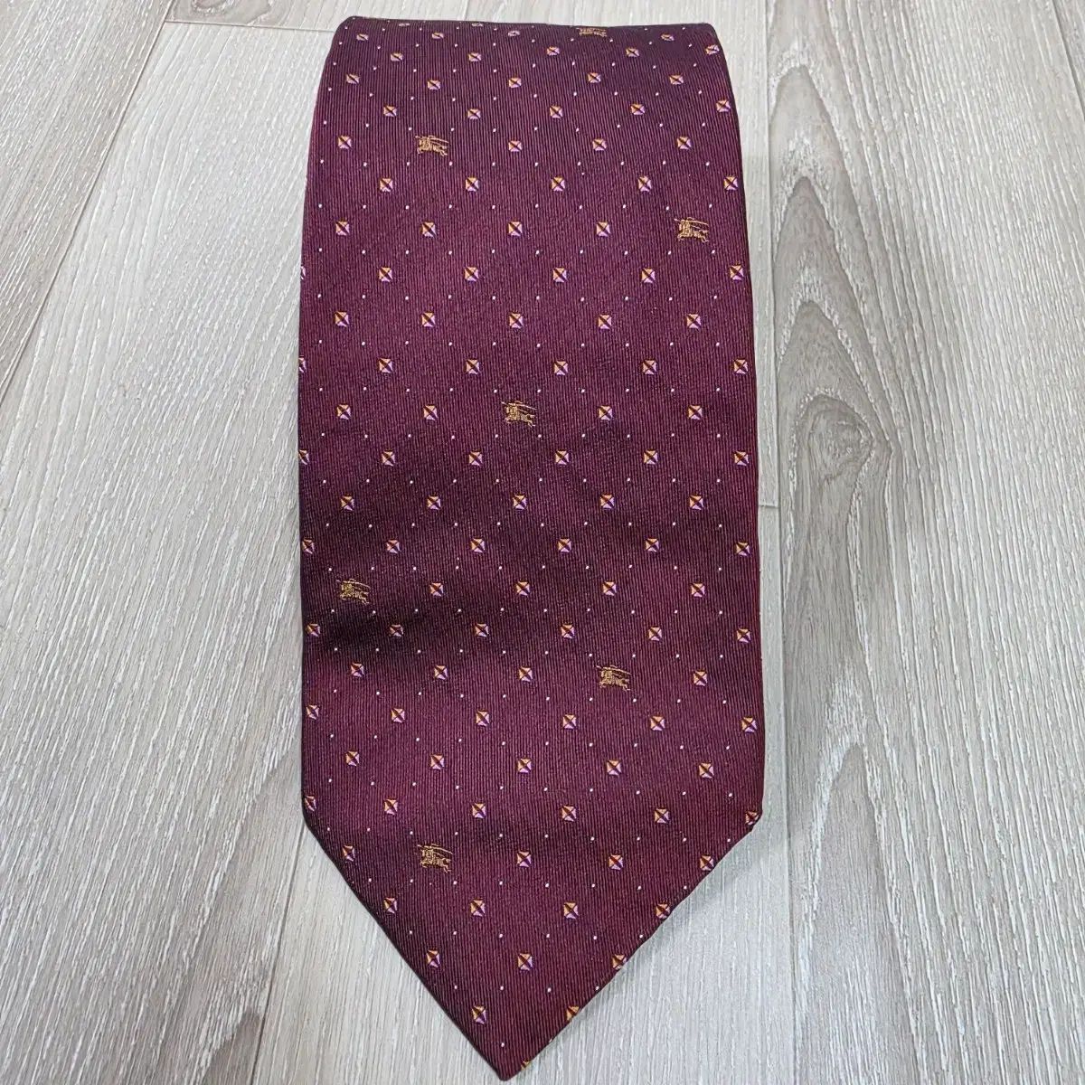 BURBERRY バーバリー ネック タイ バーガンディ CHECK