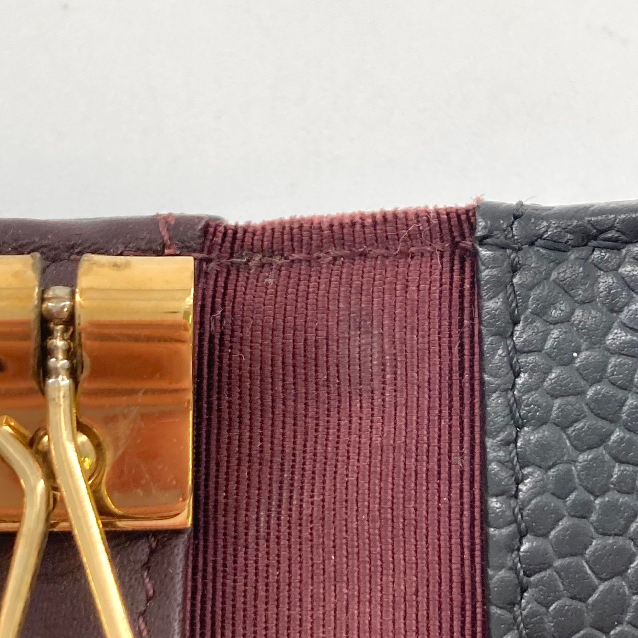 CHANEL（シャネル） キャビアスキン 21番台 A31503 キーケース