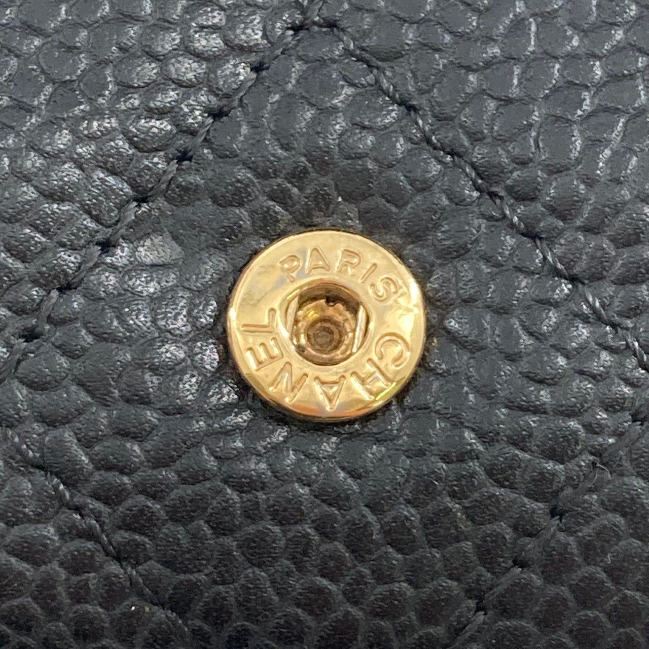 CHANEL（シャネル） キャビアスキン 21番台 A31503 キーケース