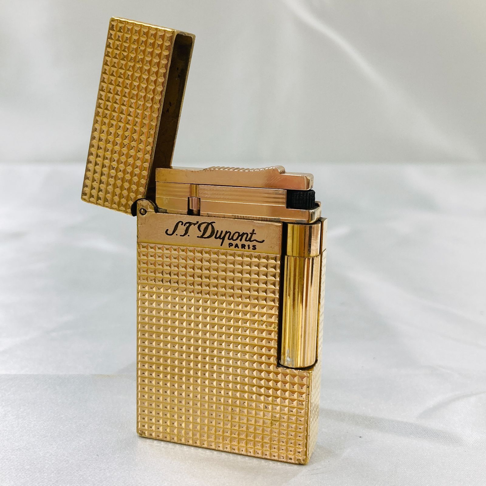 A【中古品】S.T Dupont デュポン ライン2 ダイヤモンドヘッド ゴールド ライター 喫煙グッズ 小物 コレクション 火花未確認
