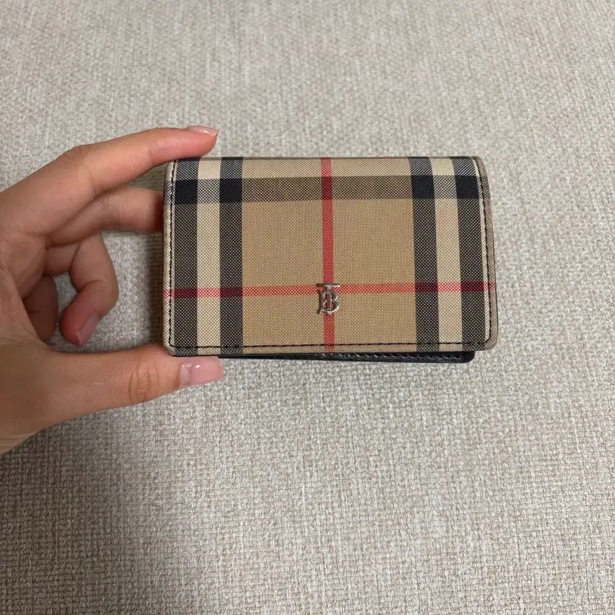 バーバリー チェック カード 財布