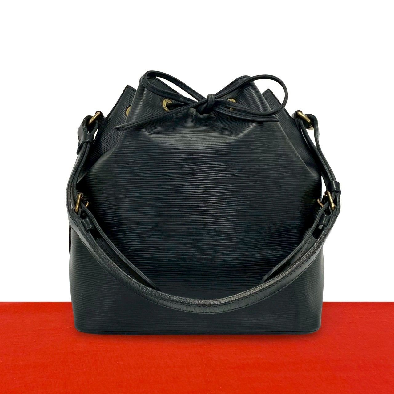 極 美品 LOUIS VUITTON ルイヴィトン ヴィンテージ プチノエ エピ レザー 本革 セミ ワン ショルダーバッグ トートバッグ ノワール 90422