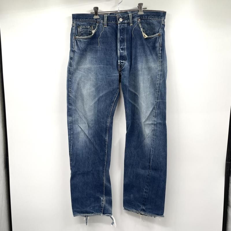 【中古】70s Levi's 66前期 501 不均等V BIGE ウエスト実寸約96cm インディゴ ▲ポケット、裾破れ有、ベルトループちぎれ有 リーバイス[17]