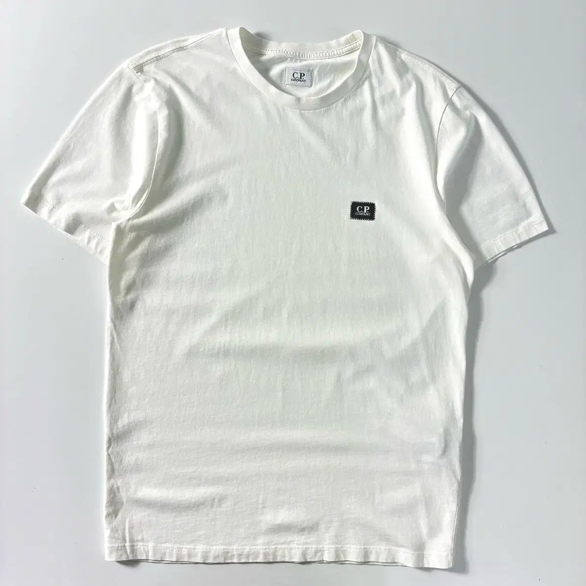C P company シー ピー カンパニー スティッチ ブロック ロゴ 白 半袖 Tシャツ