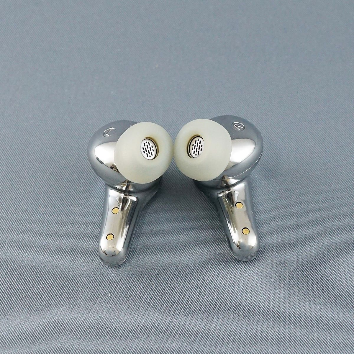 DIESEL True Wireless Earbuds Glossy 完全ワイヤレスイヤホン USED美