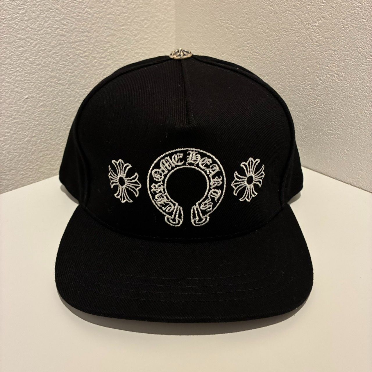 CHROME HEARTS Horse Shoe クロムハーツ ホースシュー CHプラス 黒 ブラック キャップ メッシュキャップ 帽子 メンズ レディース 新品未使用 2563