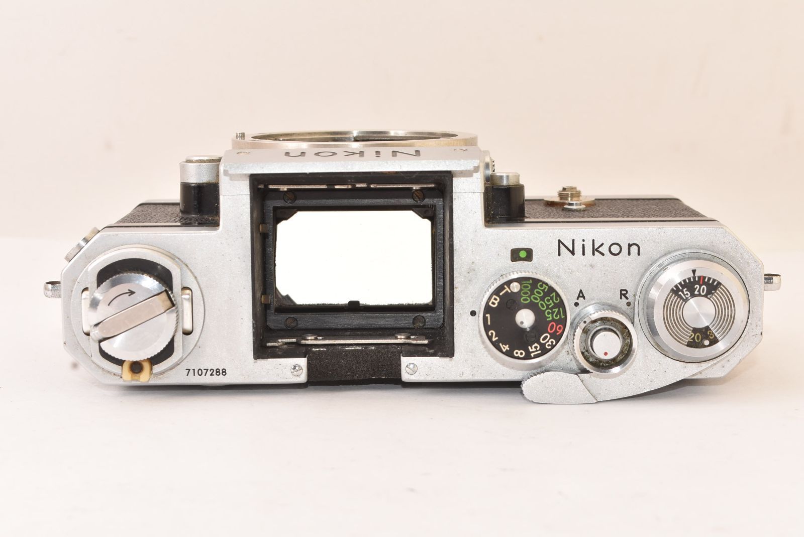 ☆ジャンク品☆ Nikon ニコン F ボディ シルバー ファインダーなし