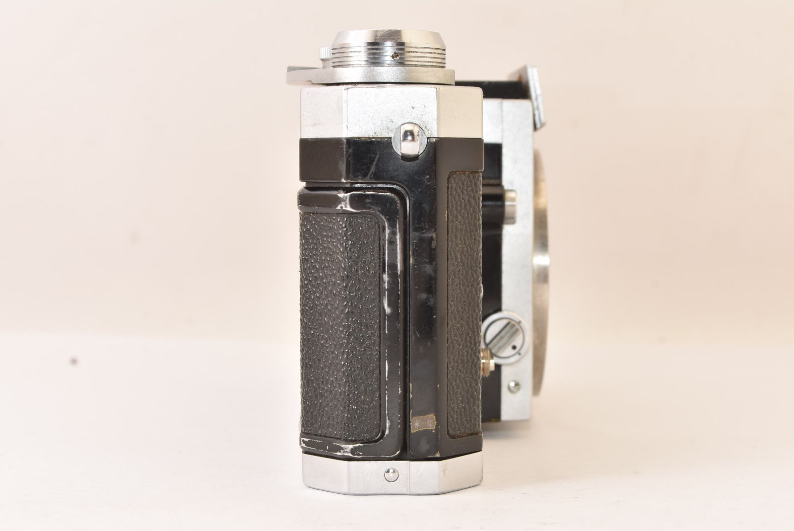 ☆ジャンク品☆ Nikon ニコン F ボディ シルバー ファインダーなし