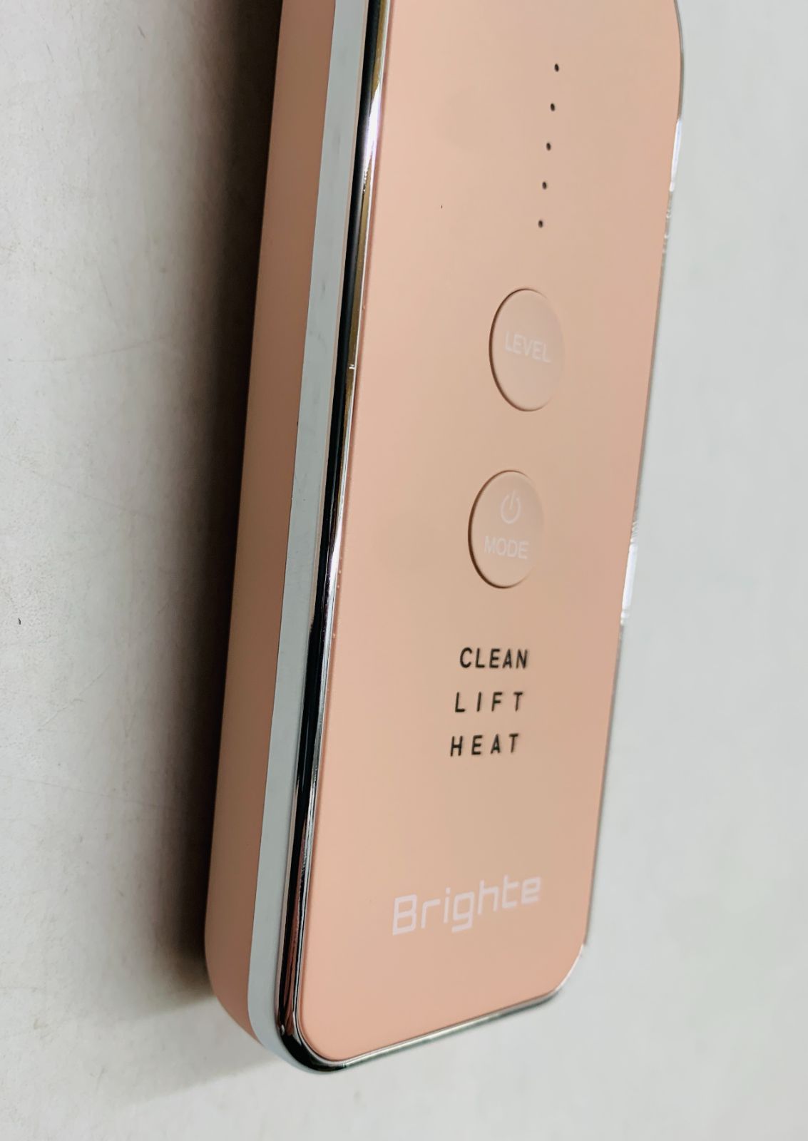 Brighte（ブライト）ELEKI LIFT（エレキリフト）ピンク リフト美顔器