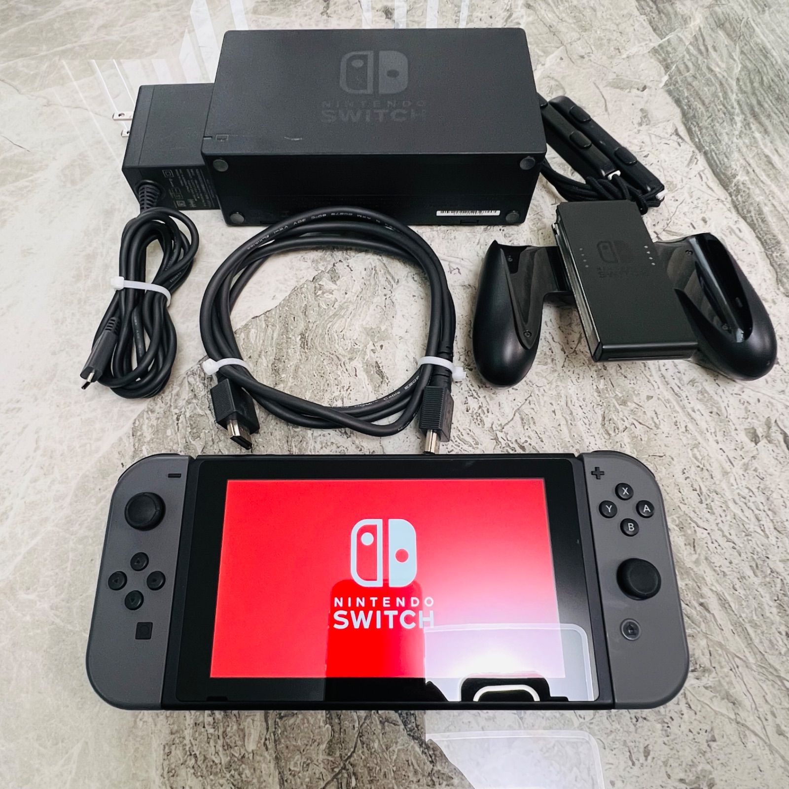 【完動品】Nintendo Switch スイッチ 本体 バッテリー強化版　2021年製
