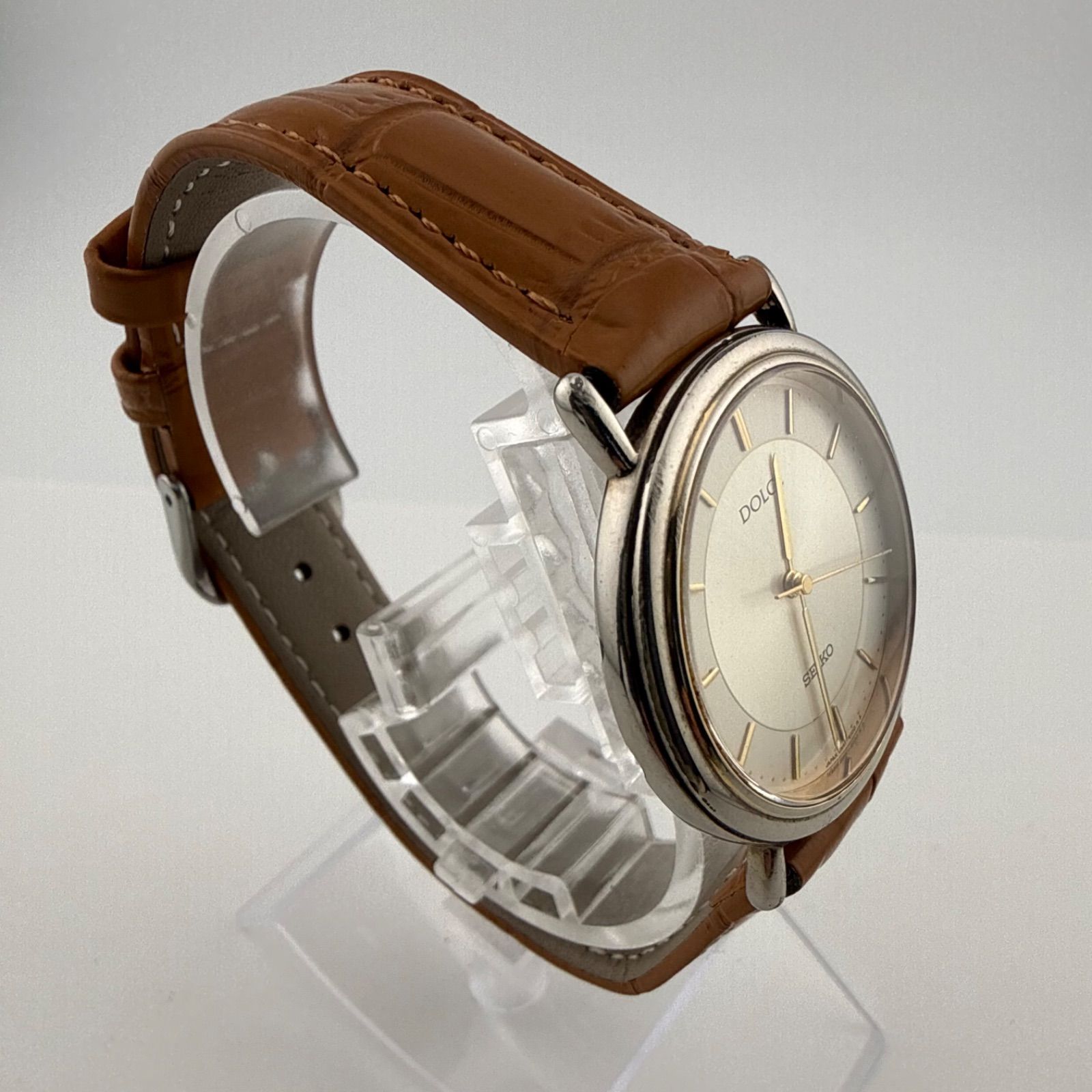 SEIKO DOLCE チタン メンズ腕時計　8N41-6090新品電池 稼動品 SEIKO 8N41-6070 セイコー DOLCE ドルチェ メンズ 腕時計 クォーツ
