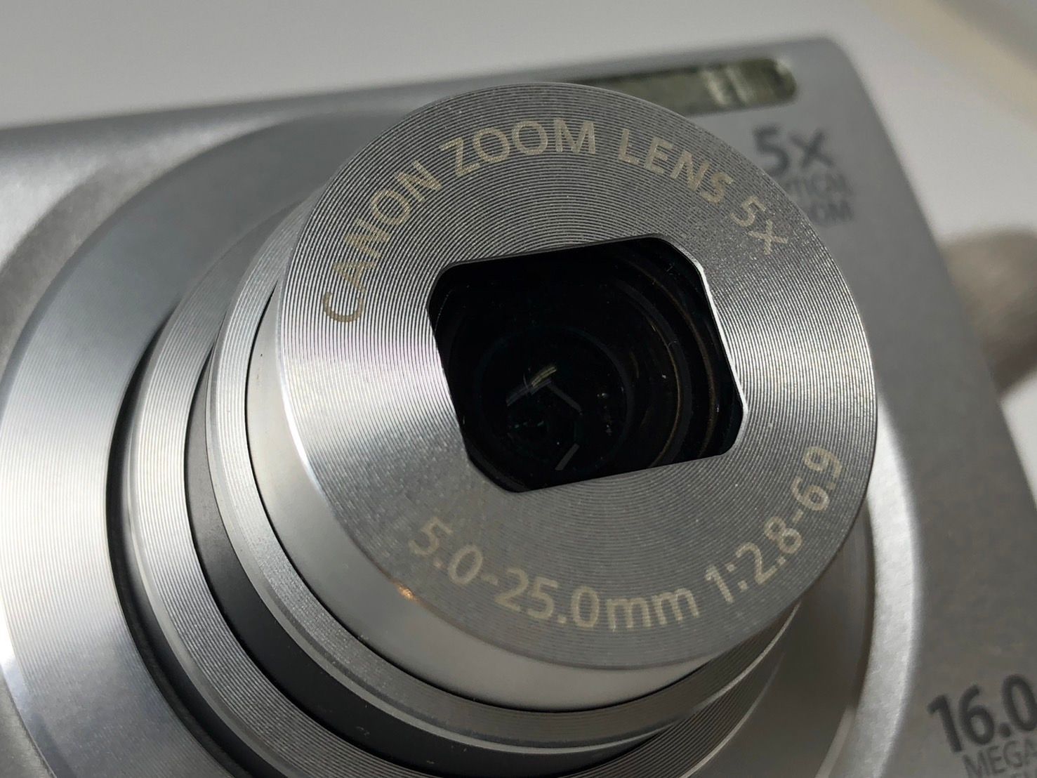 ◆Canon キャノン デジタルカメラ POWERSHOT PC1899 A2600 充電器付属 現状品◆21701★ ◆Canon キャノン デジタルカメラ POWERSHOT PC1899 A2600 充電器付属 現状品◆21701★