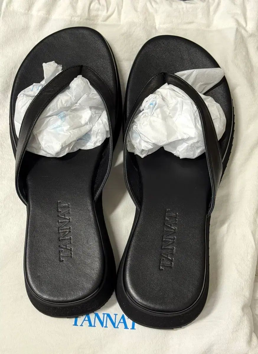 タナット T/T Platform flip-flops 240