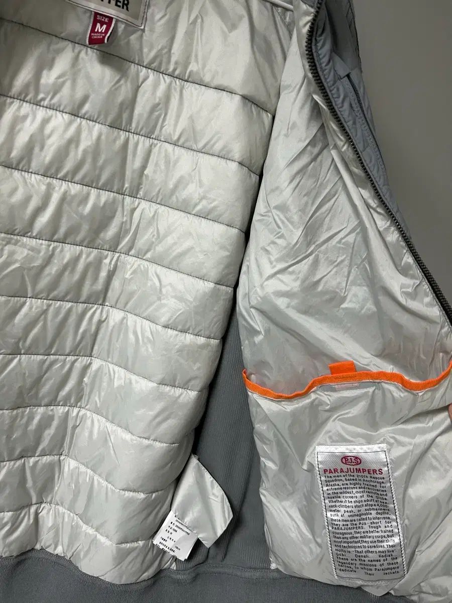 PARAJUMPERS 軽量ダウン PARAJUMPERS 軽量ダウン
