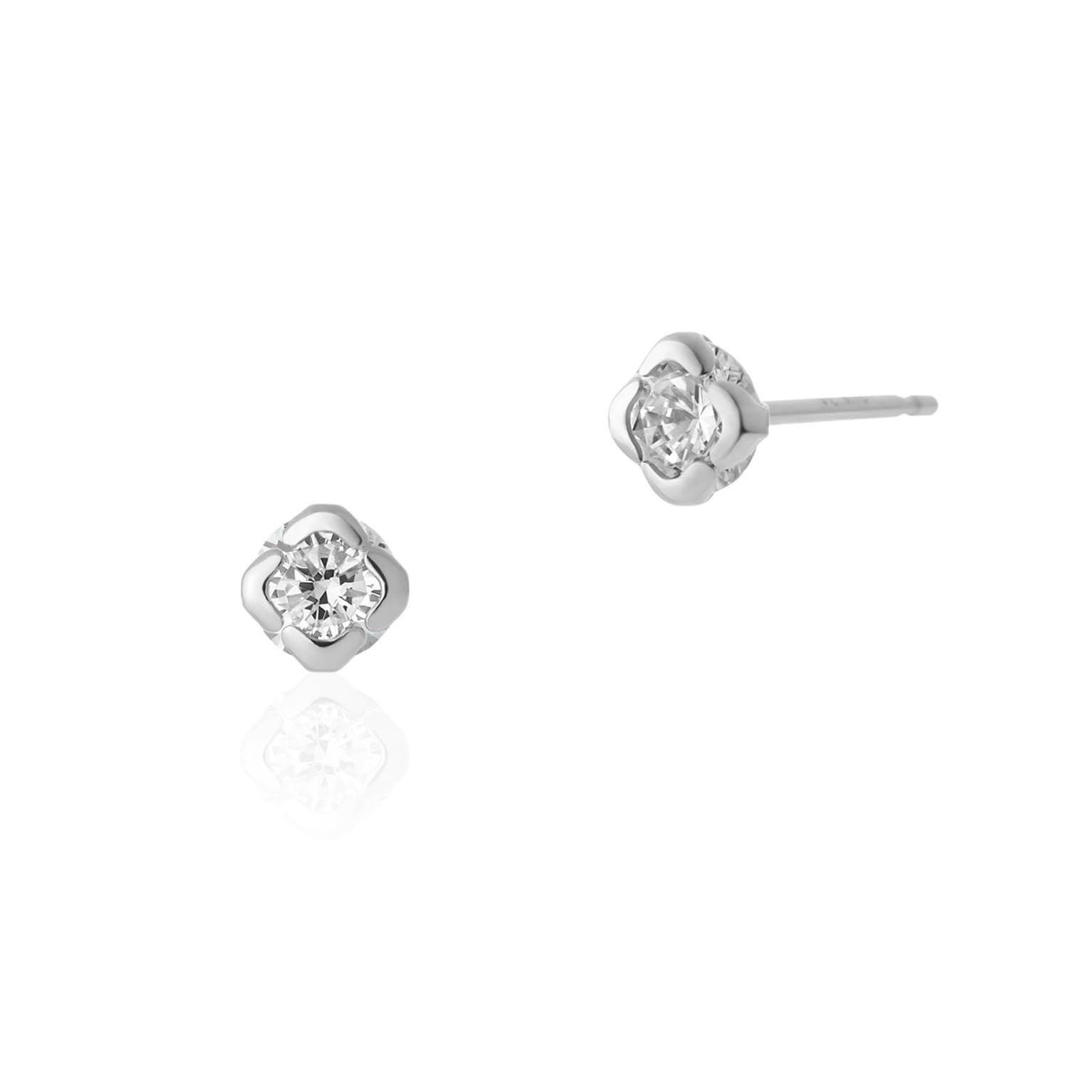 4℃[ヨンドシー] 公式 K10 ホワイトゴールド ピアス ジュエリーケース付き 一粒 シンプル 上品 記念日 プレゼント レディース 112046153209ma bf0607c6
