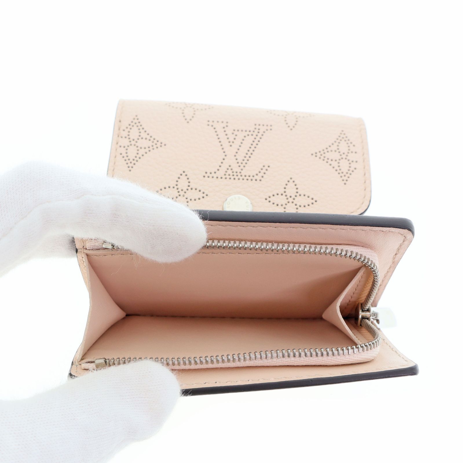 【中古】LOUIS VUITTON ルイヴィトン M80902 ポルトフォイユ・イリスXS マヒナ レザー 三つ折り財布 レディース メンズ 財布 マグノリア ピンクベージュ ブランド