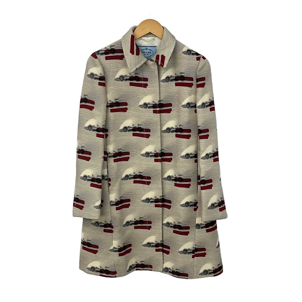 PRADA(プラダ) コート サイズ40 M レディース美品 - アイボリー×黒×レッド 長袖/ボーダー/秋/冬