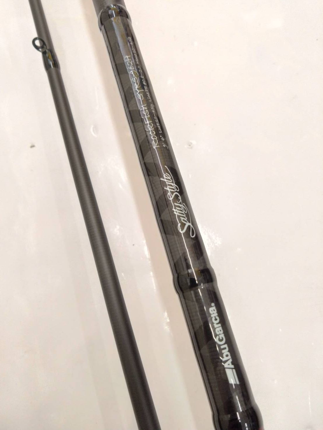 美品 ABU ソルティスタイル ロックフィッシュ SYRS-962H 2ピース