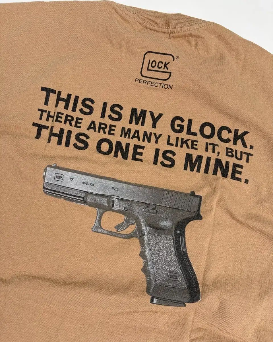 00s Glock Tee (ベージュ)