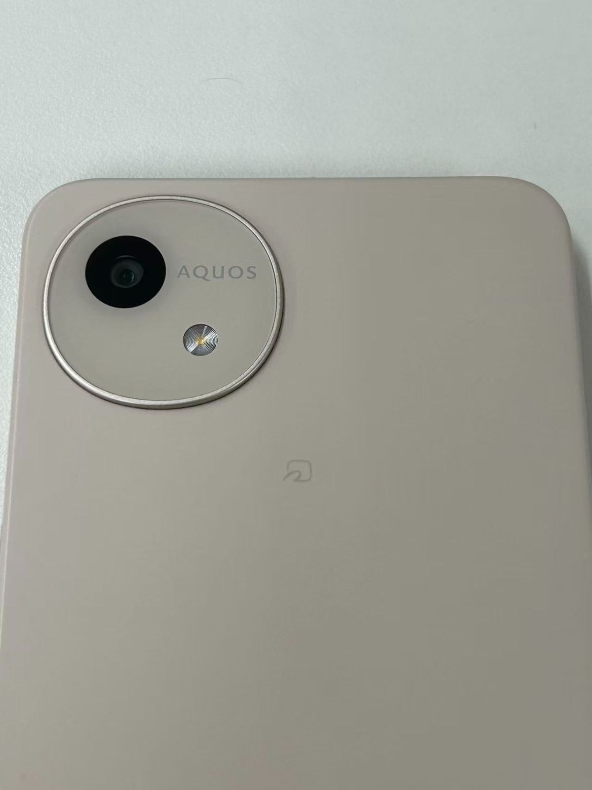 『訳あり品』AQUOS wish4 A402SH ホワイト 『訳あり品』AQUOS wish4 A402SH ホワイト