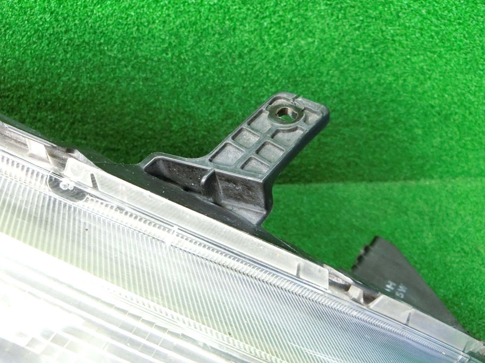 [16198] 送料無料 スズキ スイフト ZC72S 右 ヘッドライト HID STANLEY P9120 研磨済 破損なし