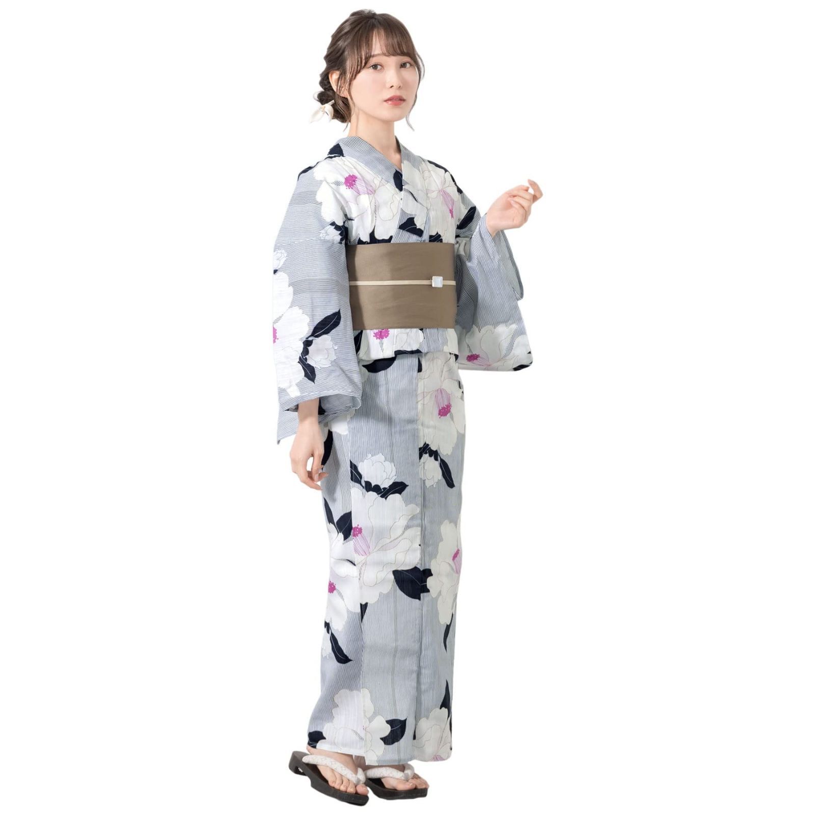[SOUBIEN] ソウビエン 浴衣 3点 セット レディース (浴衣/半幅帯/下駄) フリーサイズ 薄紺 白 縞 椿 グレージュ bra00665-obh10004