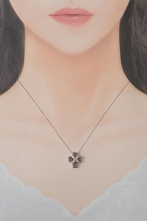 笠原真寿美/レ・エッセンシャル ダイヤモンド ネックレス K18ホワイトゴールド KASAHARA MASUMI/LES ESSENTIELLES 作家 デザイナー クロス 十字架 ミステリーセッティング プリンセスカット 中古 宝正 906883