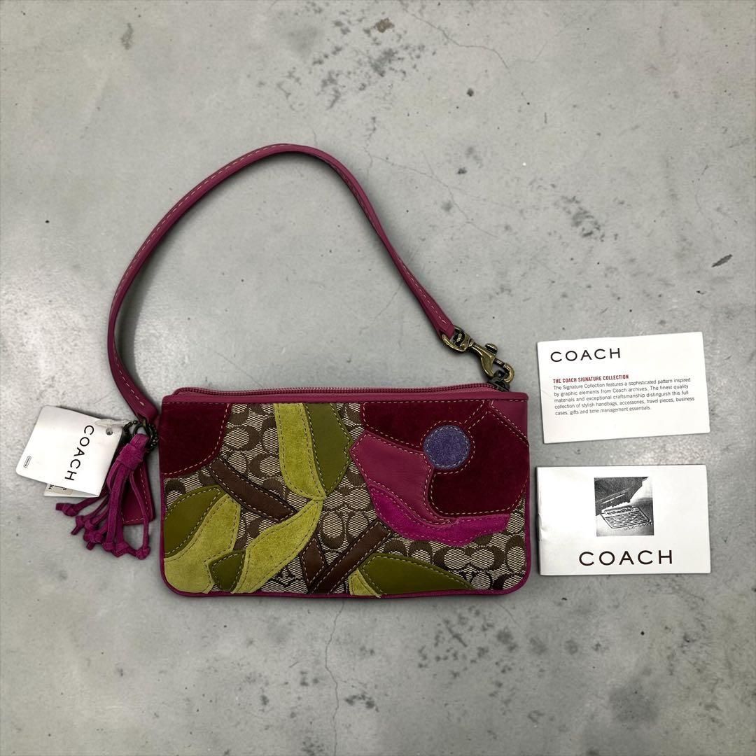 COACH Soho Floral Flower Signature Wristlet Pouch Accessory Pouch Mini Bag Y2K Vintage Archive Spring 2004 Limited Edition 3011