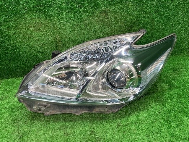 プリウス ZVW30 左ヘッドランプ・ヘッドライト S コイト 47-29 81150-47231 1F7 7,814円
