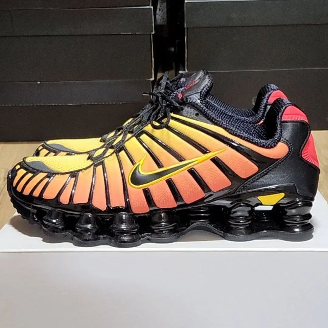 ナイキ ショックス 290 TL サンライズ